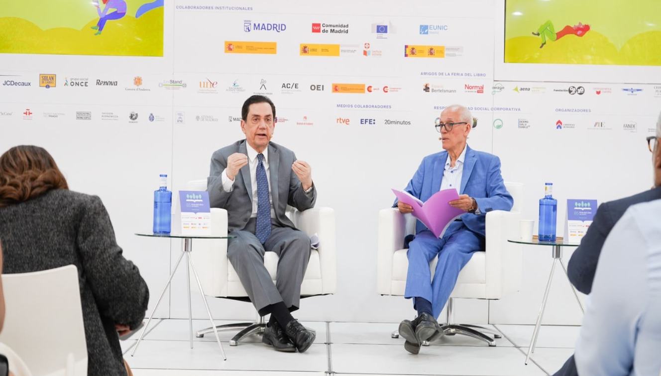 Embajada Dominicana Concluye Participación en Feria del Libro de Madrid con Panel Literario