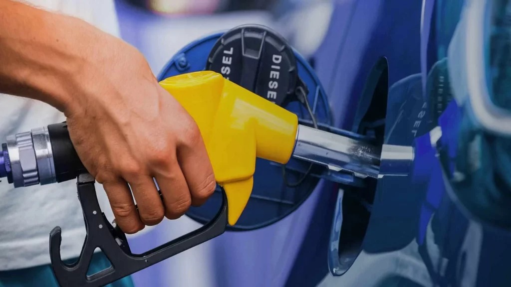 Gobierno Ajusta Precios de Combustibles: Gasolinas y Gasoil Suben, GLP Congelado