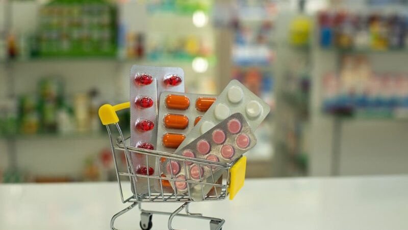 Sued y Pharmatech: Líderes en Prescripción de Medicamentos en RD