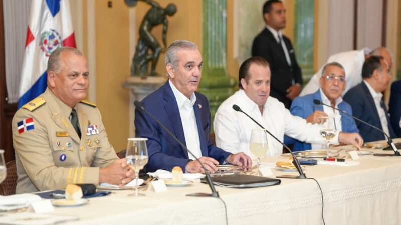 Abinader Refuerza Seguridad Fronteriza ante Amenaza de Pandillas Haitianas