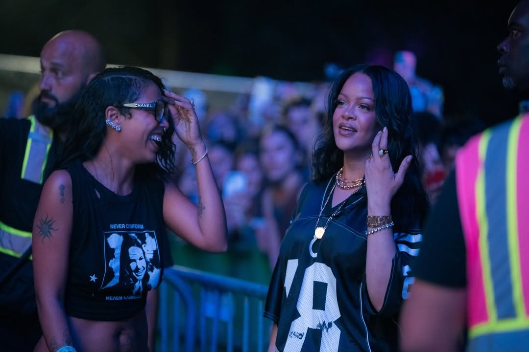 Encuentro Inesperado: Tokischa y Rihanna Brillan en el Governors Ball 2026