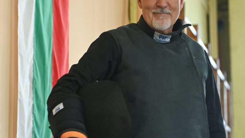 Renombrado entrenador Zoran Tulum colaborará con esgrimistas dominicanos