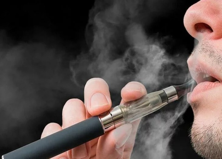 Sociedad de Neumología Apoya Impuestos a Vapeadores y Llama a Estrategia Integral