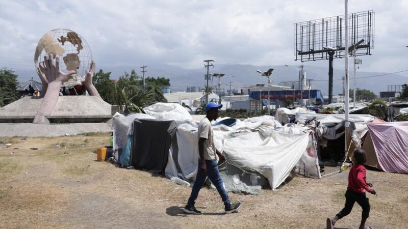 Haití enfrenta creciente crisis de desplazamiento por violencia