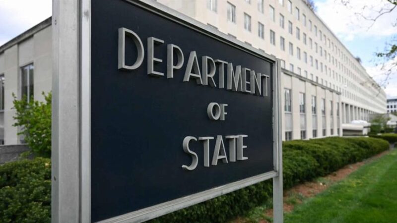 EE.UU. Critica las Reformas Económicas de Cuba como Insuficientes
