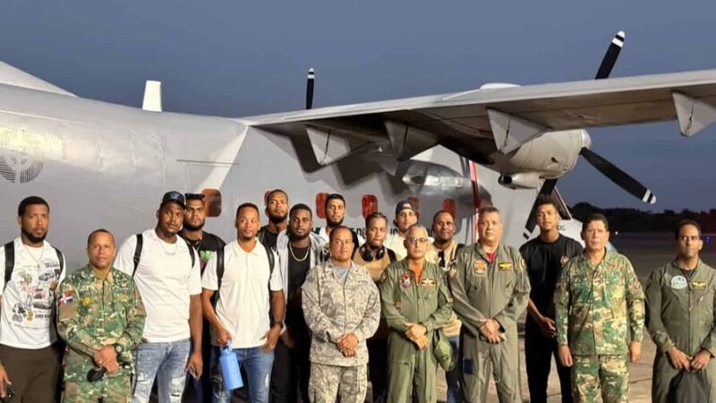 Gobierno Dominicano Repatría Peloteros Desde Venezuela Tras Terremotos