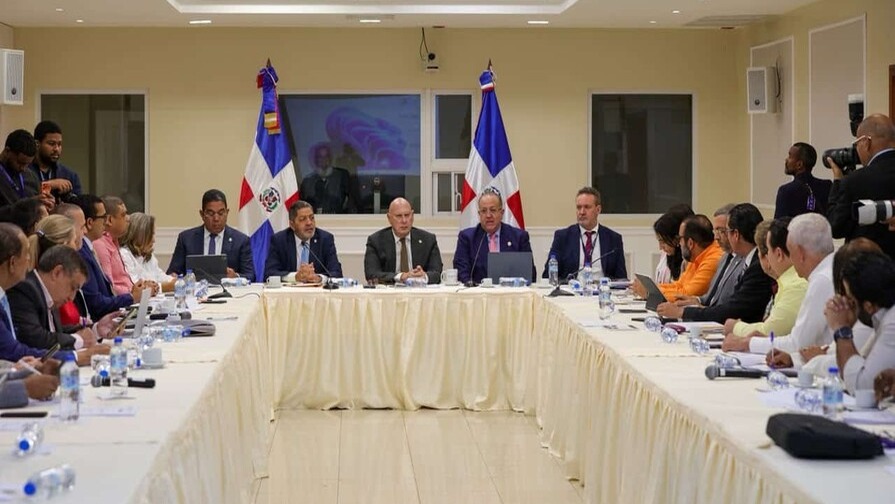 Senado Dominicano Avanza Rápidamente en la Aprobación del Plan Fiscal