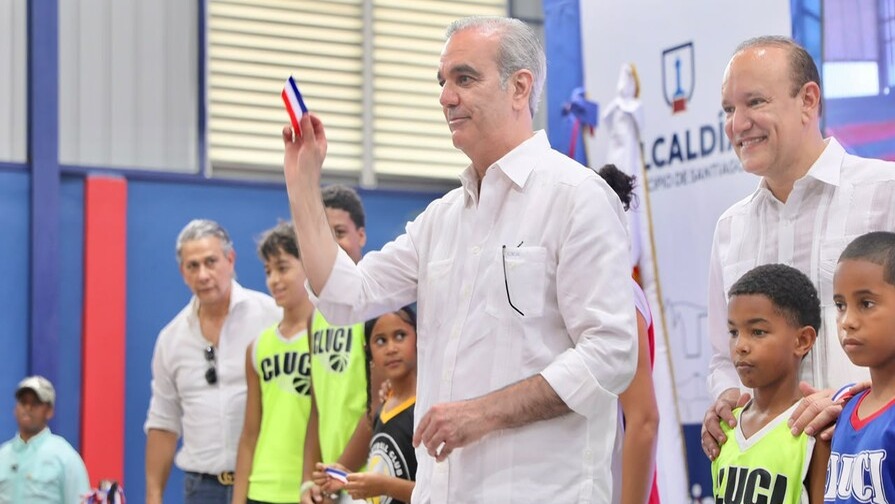 Presidente Abinader Impulsa Evaluación Temprana de Becas Universitarias