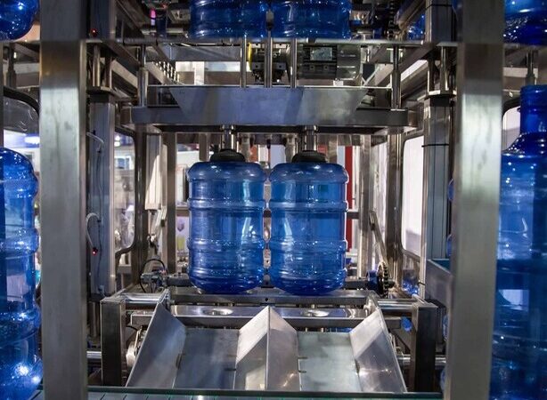 Crecimiento Imparable del Consumo de Agua Embotellada en República Dominicana