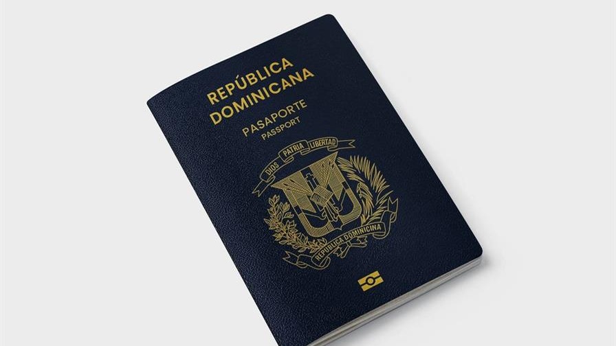 Panamá Elimina Visa Estampada para Dominicanos
