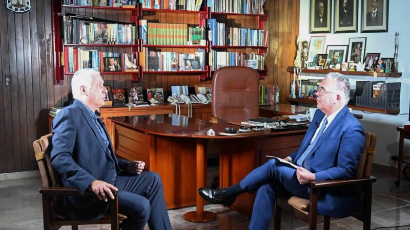 Díaz-Canel Denuncia Bloqueo Energético que Afecta a Cuba