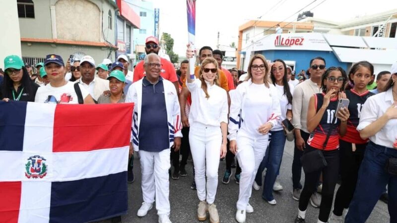 La Antorcha de los Juegos Centroamericanos y del Caribe ilumina La Altagracia