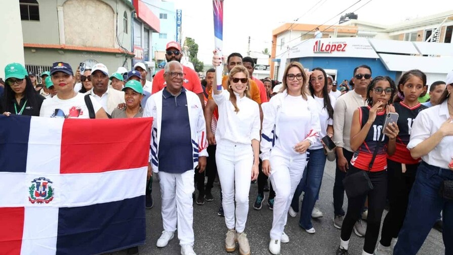 La Antorcha de los Juegos Centroamericanos y del Caribe ilumina La Altagracia