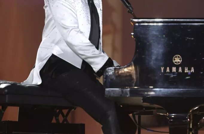 Lionel Richie Hospitalizado Tras Incidente de Salud en Concierto