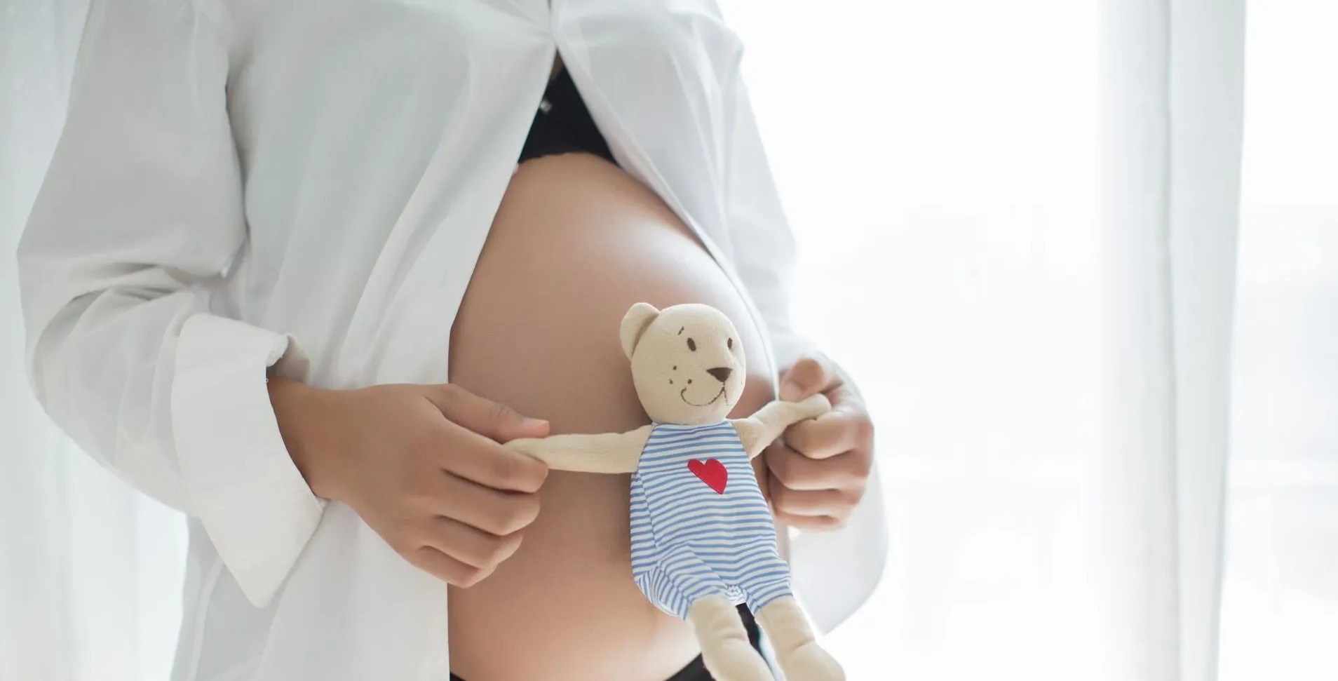Transformación en la Maternidad Dominicana: Mujeres Optan por la Postergación