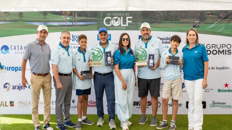Rafael Berrido y Óscar Rodríguez Triunfan en el XIII Torneo de Golf La Romana