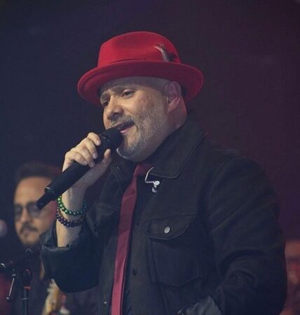 Pavel Núñez presenta su “Bipolarband” en el Hard Rock Café