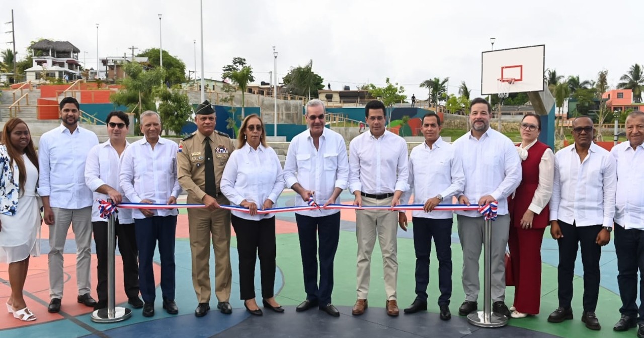 Inauguran Primera Etapa del Bulevar de la Salud en Haina