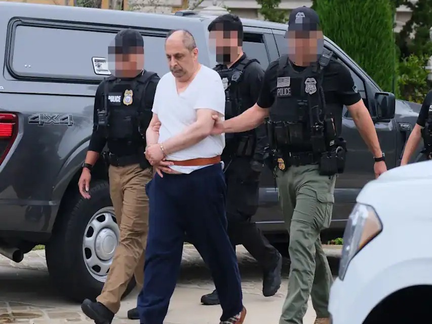 Empresario acusado de vender tecnología estadounidense a Irán