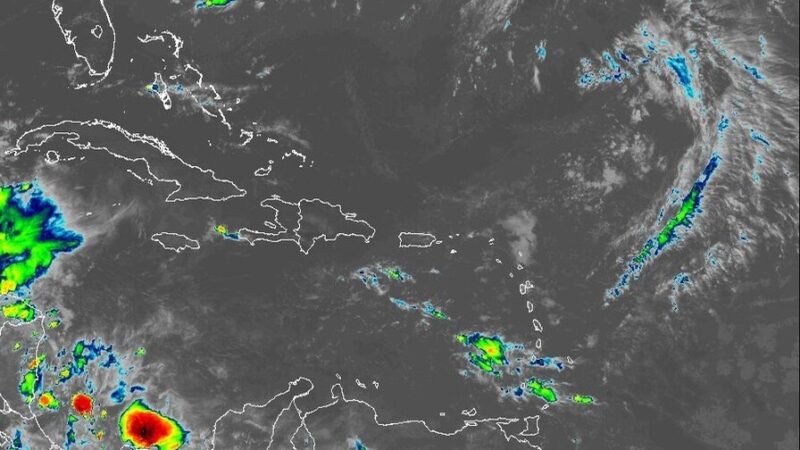 Onda Tropical Trae Lluvias y Tormentas a Varias Provincias del País