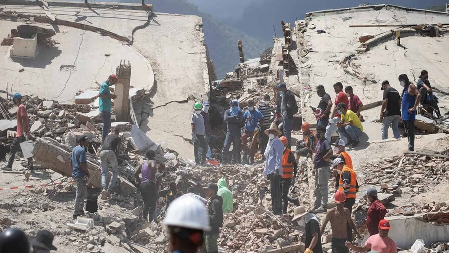 Venezuela Enfrenta Devastador Terremoto con 1,719 Muertos y 5,034 Heridos