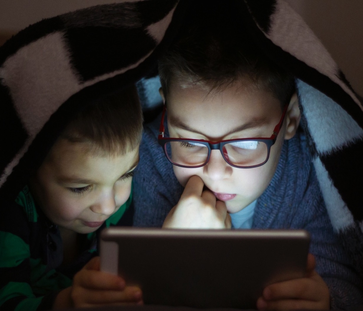 Aumento de la Miopía Infantil: Un Desafío en la Era Digital