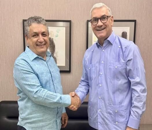 Gustavo Sánchez responde a críticas por apoyo a Gonzalo Castillo