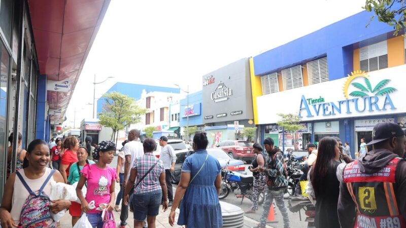Impacto de las tiendas chinas en la avenida Duarte: ¿Desafío o ventaja para los comerciantes locales?