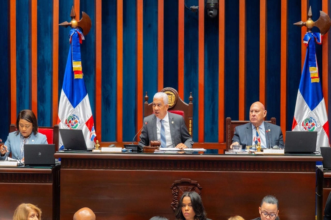 Senado Aprueba Reformas Fiscales para Impulsar el Crecimiento Económico