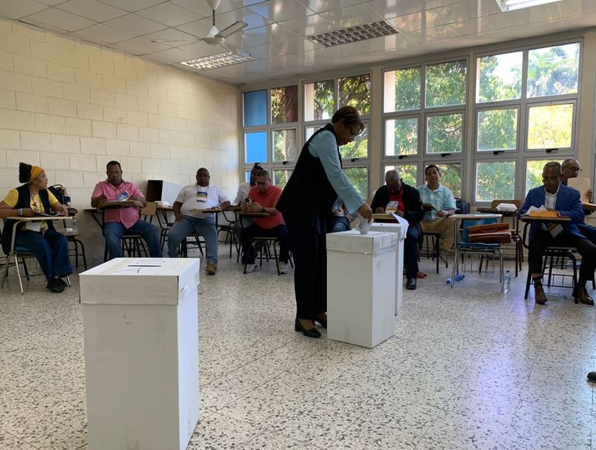 La UASD elige a sus nuevas autoridades en un proceso electoral clave