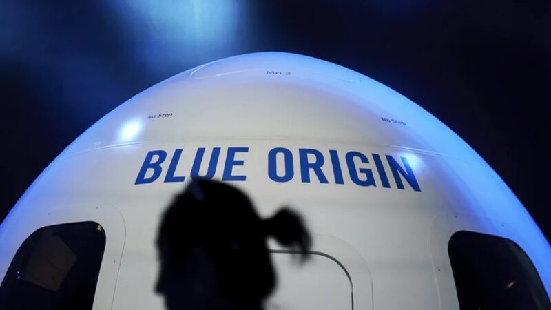 Blue Origin sigue adelante con el lanzamiento del cohete New Glenn tras incidente en prueba