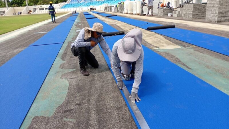 Inicia Instalación de la Nueva Pista en el Estadio Olímpico Félix Sánchez