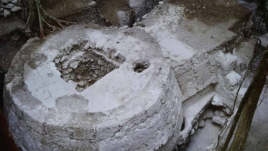 Revelan Estructura Ritual Maya de 2,000 Años en Guatemala