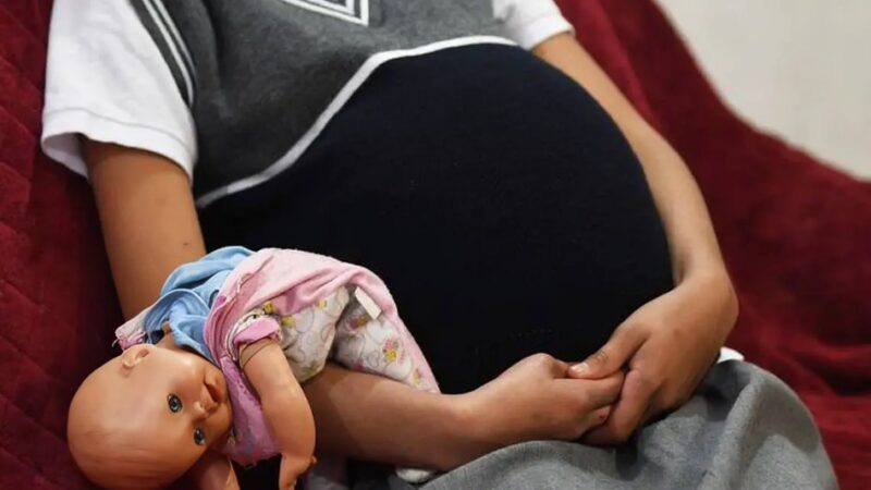 Preocupante Aumento del Embarazo Adolescente por Relaciones Desiguales