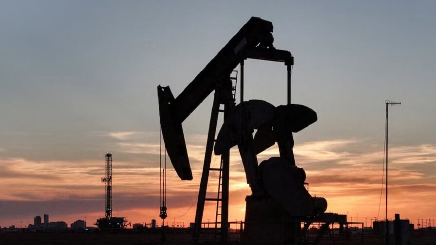 El crudo de Texas desciende un 3.48% en medio de tensiones internacionales
