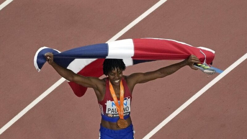 Marileidy Paulino: En Busca de un Nuevo Récord Mundial en la Liga de Diamante