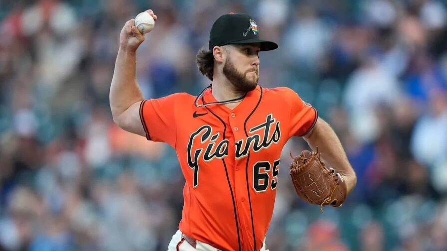 MLB Advierte a los Gigantes por Mensajes Religiosos en Noche del Orgullo