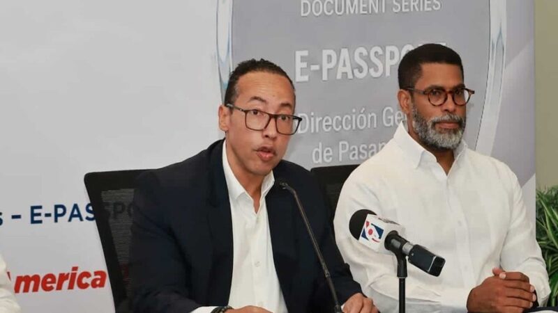 Pasaportes Elimina Temporalmente Penalidad por Pérdida de Libreta