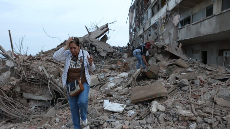 Venezuela: Aumenta a 235 el número de fallecidos por devastadores terremotos
