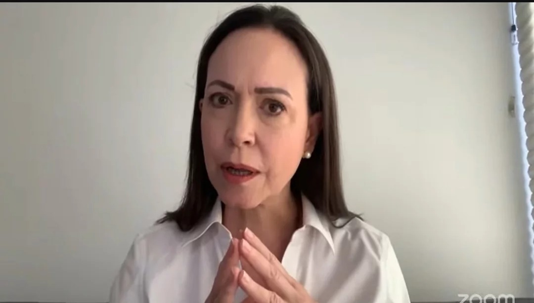 María Corina Machado Denuncia Bloqueo Aéreo para Impedir su Regreso a Venezuela