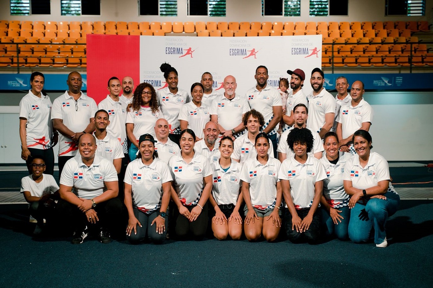 Esgrimistas Dominicanos Buscan Clasificación en Campeonato Panamericano de Lima