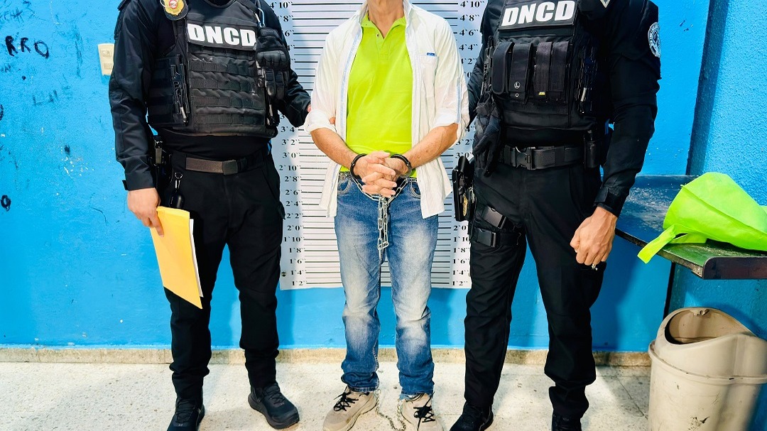 Dominicano Extraditado a EE.UU. por Tráfico Internacional de Cocaína
