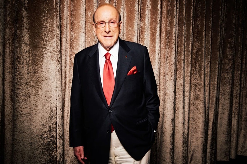 Fallece Clive Davis, el visionario detrás de grandes estrellas musicales