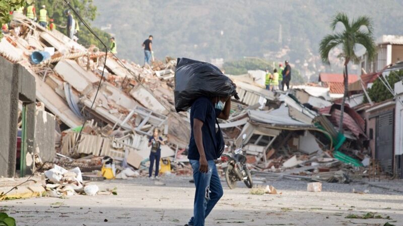 Venezuela Devastada: Terremotos Dejan 920 Muertos y Miles de Heridos