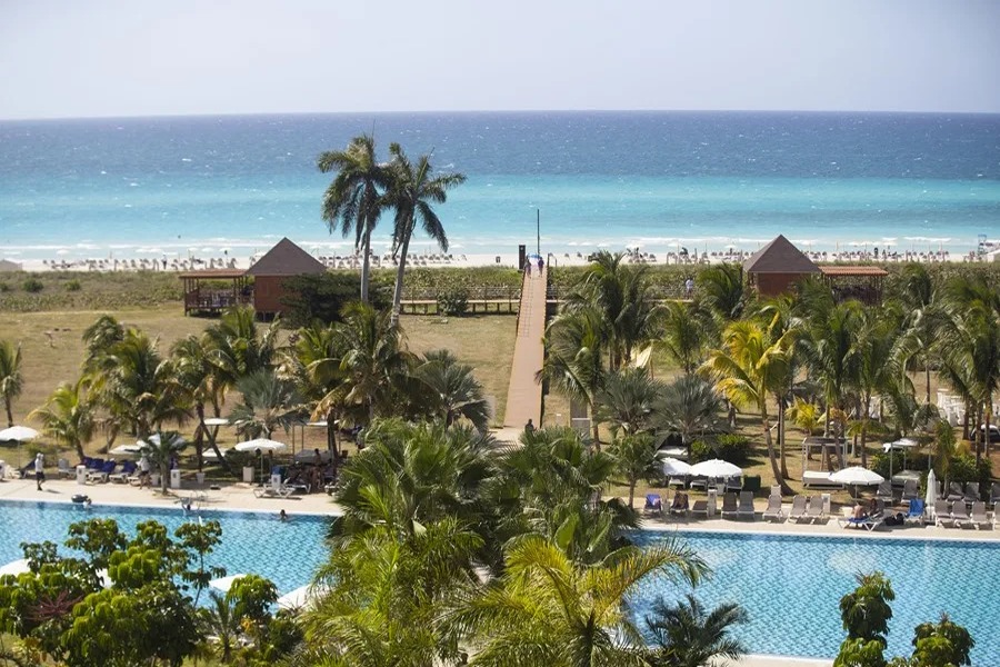Meliá Hoteles cesa operaciones en quince hoteles en Cuba debido a la situación actual