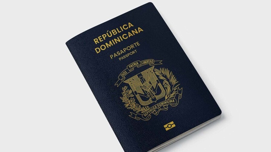 Dominicanos en el Exterior: Nuevo Pasaporte con Seguro de 9,000 Dólares