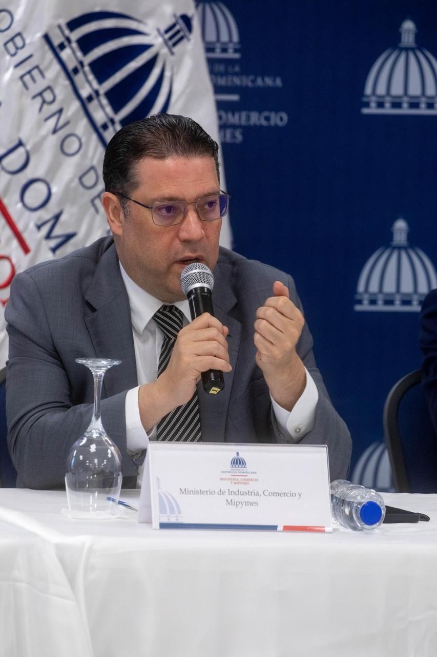 Proponen Modernización de la Ley de Hidrocarburos en República Dominicana
