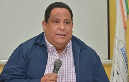 Azua Avanza con Nuevos Multiusos y Proyectos Turísticos