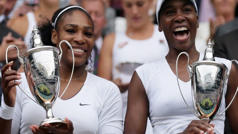 Serena y Venus Williams: Regreso Triunfal a Wimbledon en Dobles
