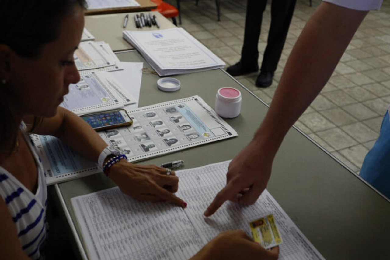 Cámara de Representantes de Puerto Rico rechaza proyecto para limitar el voto de presos